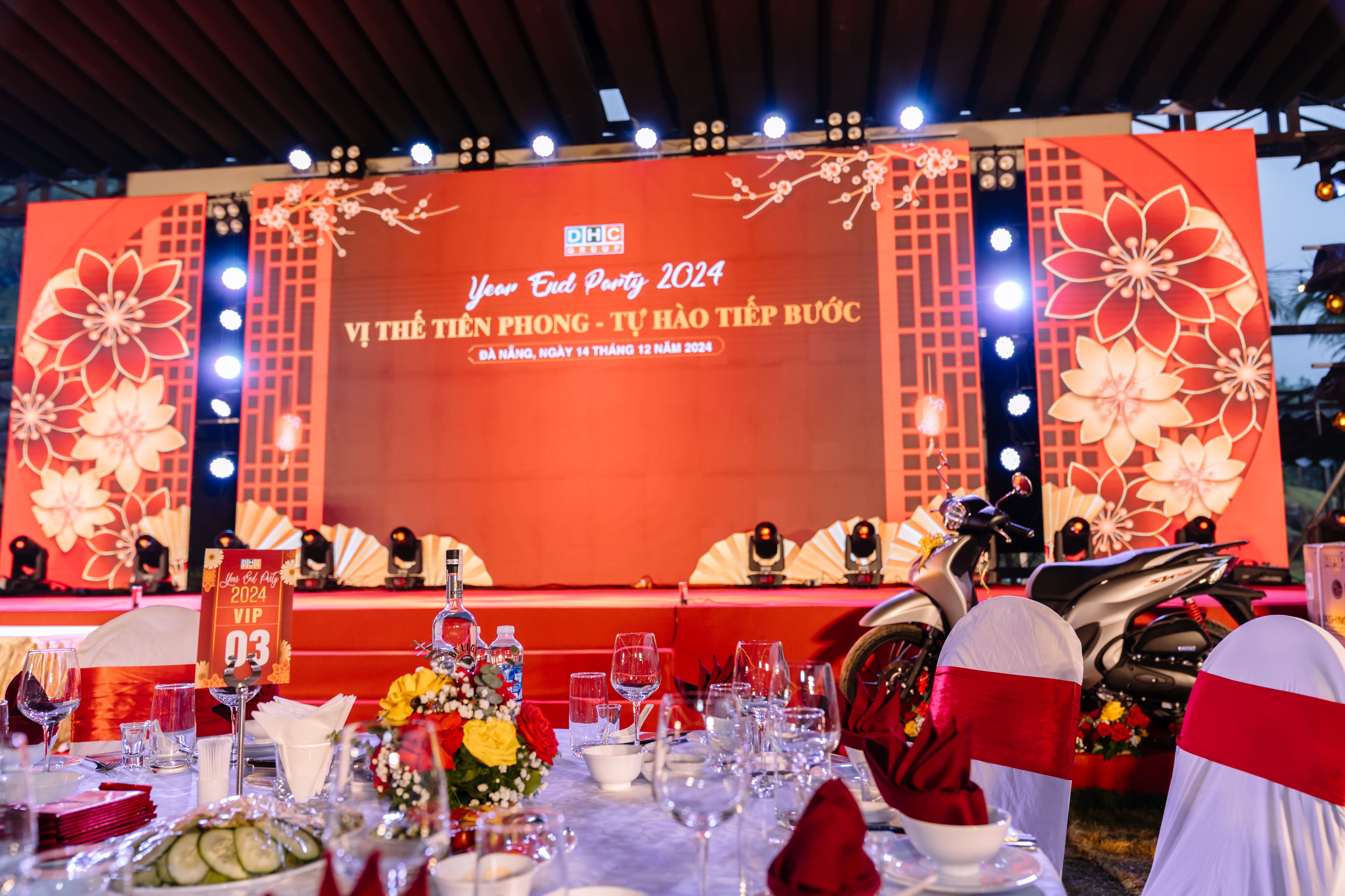 CHƯƠNG TRÌNH TIỆC TỔNG KẾT CUỐI NĂM (YEAR END PARTY 2024) CỦA DHC GROUP TẠI KHU DU LỊCH CVSKN NÚI THẦN TÀI